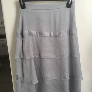 Banana Republic midi skirt size 2 silver/gray